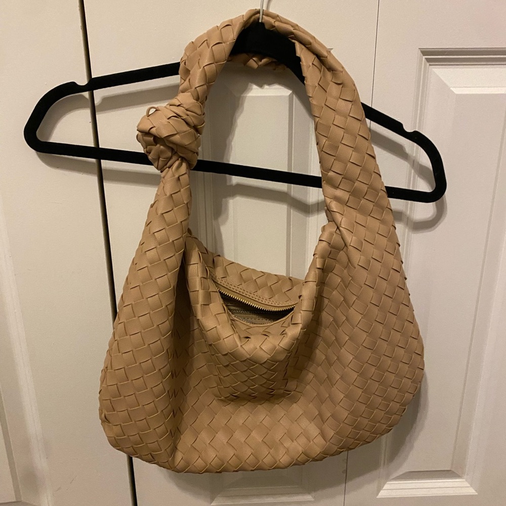 Urban expressions tan knot woven bag